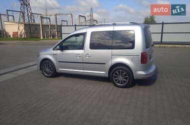 Минивэн Volkswagen Caddy 2016 в 