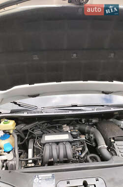 Мінівен Volkswagen Caddy 2008 в 