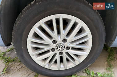 Минивэн Volkswagen Caddy 2015 в 
