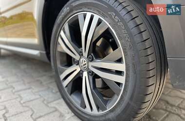 Минивэн Volkswagen Caddy 2020 в 