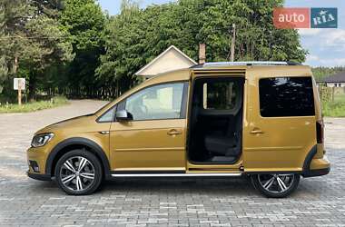 Минивэн Volkswagen Caddy 2020 в 