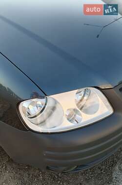Минивэн Volkswagen Caddy 2006 в 