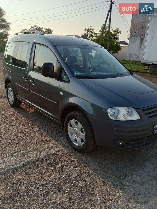 Мінівен Volkswagen Caddy 2006 в Чернівцях