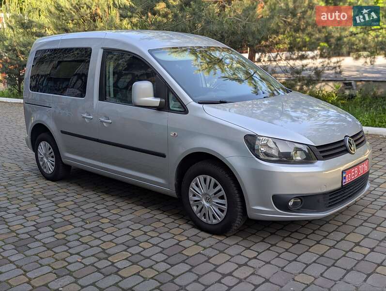 Мінівен Volkswagen Caddy 2014 в Луцьку