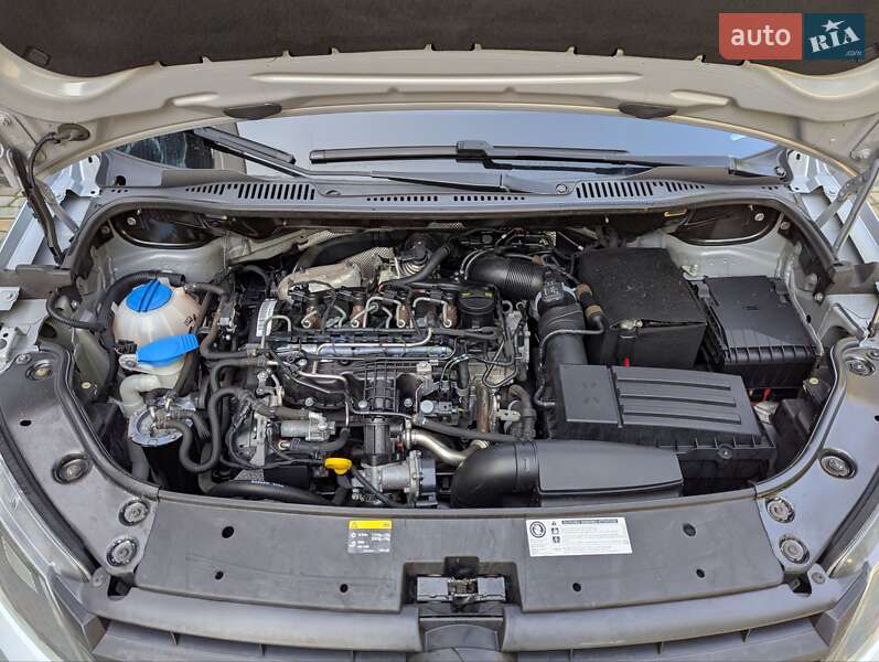 Мінівен Volkswagen Caddy 2014 в Луцьку