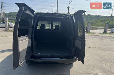 Грузовой фургон Volkswagen Caddy 2011 в 