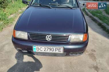 Пикап Volkswagen Caddy 2000 в 