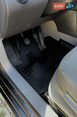 Грузовой фургон Volkswagen Caddy 2009 в 