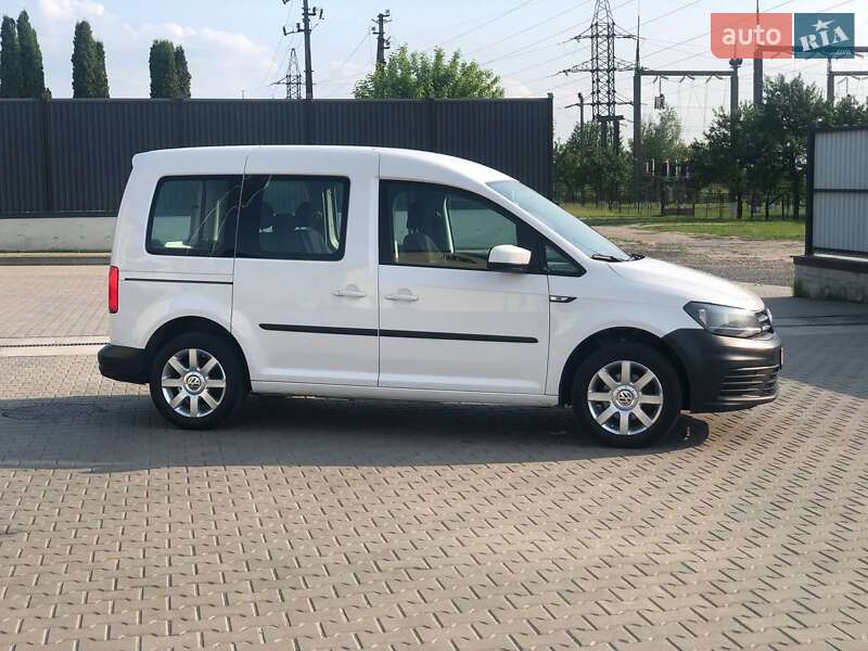 Минивэн Volkswagen Caddy 2016 в Луцке