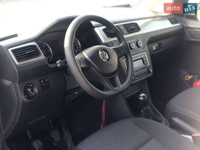 Минивэн Volkswagen Caddy 2016 в Луцке
