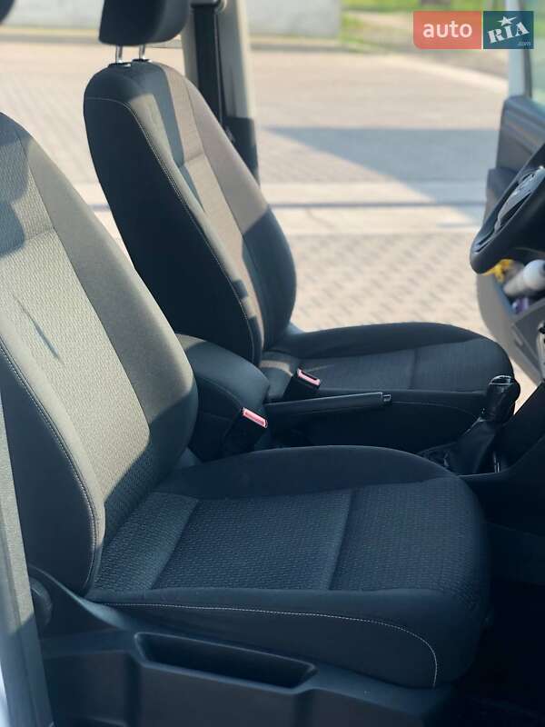 Минивэн Volkswagen Caddy 2016 в Луцке