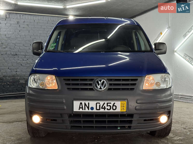 Минивэн Volkswagen Caddy 2006 в Кременце