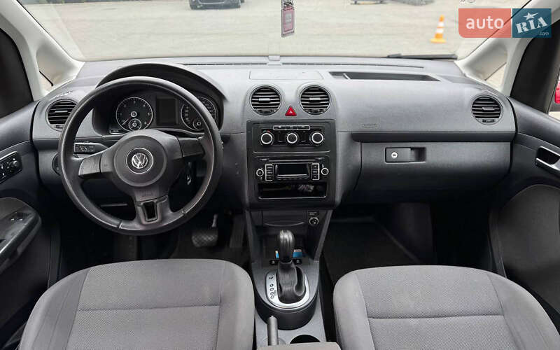 Минивэн Volkswagen Caddy 2014 в Черновцах
