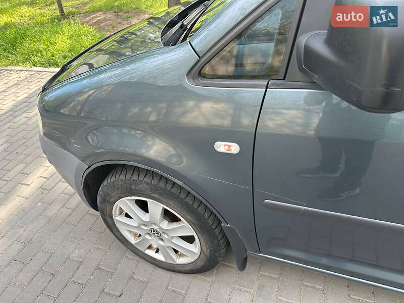 Минивэн Volkswagen Caddy 2009 в Николаеве