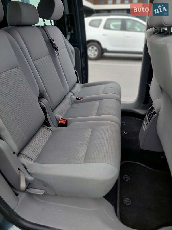 Минивэн Volkswagen Caddy 2010 в Виннице