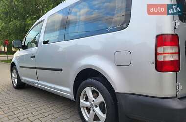 Минивэн Volkswagen Caddy 2011 в 