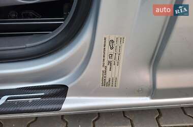Минивэн Volkswagen Caddy 2011 в 