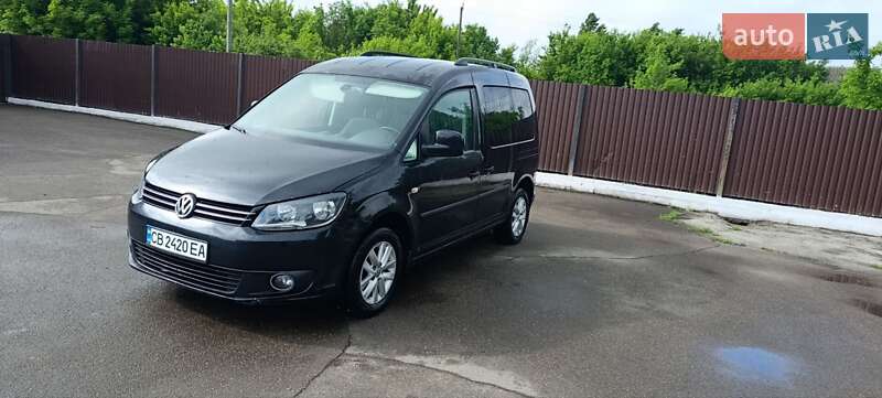 Volkswagen Caddy 2011