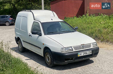 Грузовой фургон Volkswagen Caddy 2003 в 