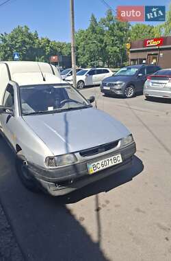 Минивэн Volkswagen Caddy 2003 в 