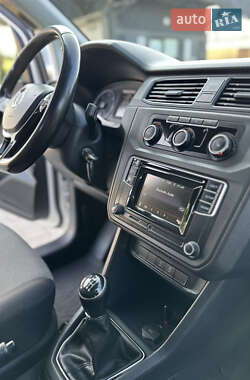 Грузопассажирский фургон Volkswagen Caddy 2020 в 