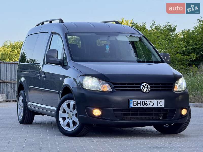 Volkswagen Caddy 2011