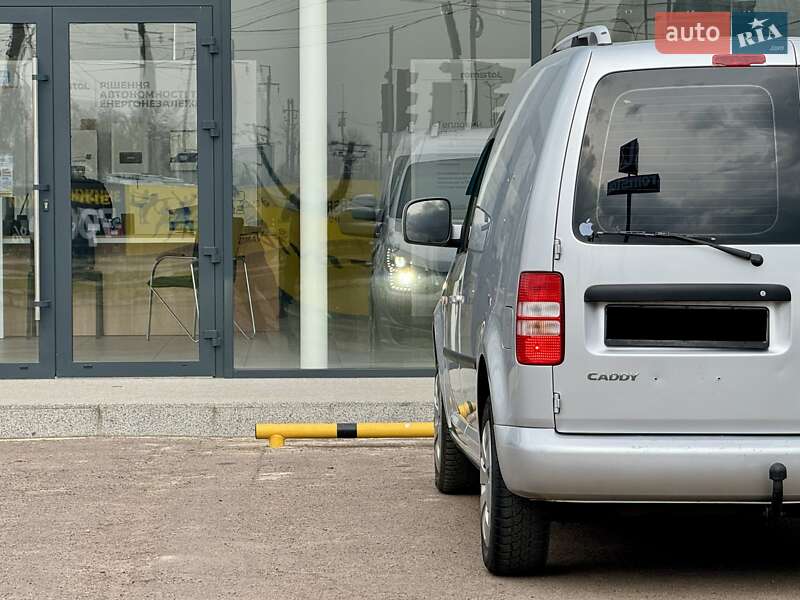 Грузовой фургон Volkswagen Caddy 2016 в Одессе