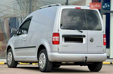 Грузовой фургон Volkswagen Caddy 2016 в 