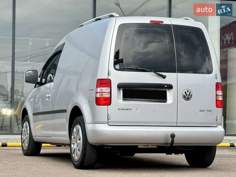 Грузовой фургон Volkswagen Caddy 2016 в Одессе
