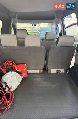 Минивэн Volkswagen Caddy 2004 в 