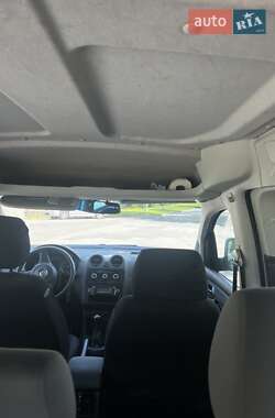 Минивэн Volkswagen Caddy 2011 в 