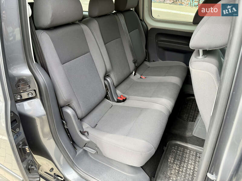 Минивэн Volkswagen Caddy 2014 в Луцке