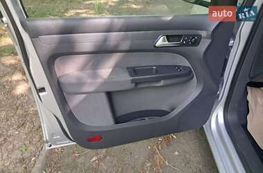 Минивэн Volkswagen Caddy 2010 в 