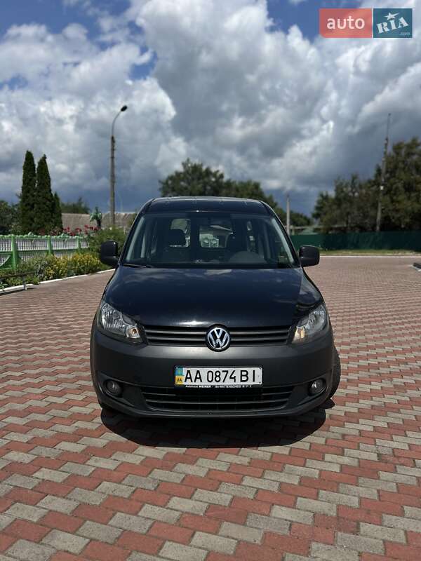 Мінівен Volkswagen Caddy 2012 в Києві