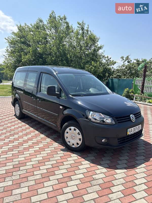 Мінівен Volkswagen Caddy 2012 в Києві