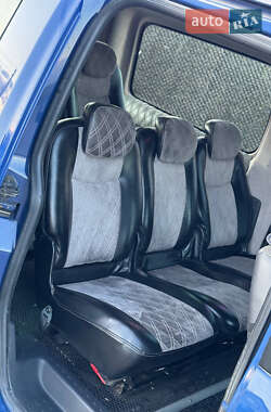 Минивэн Volkswagen Caddy 2011 в 