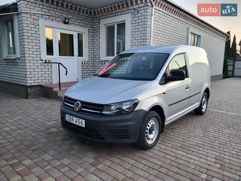 Грузовой фургон Volkswagen Caddy 2018 в 