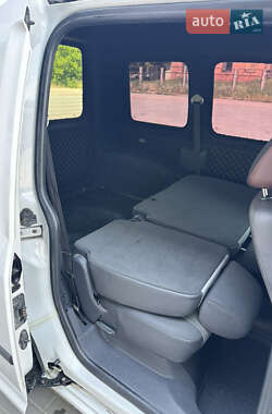 Минивэн Volkswagen Caddy 2012 в 