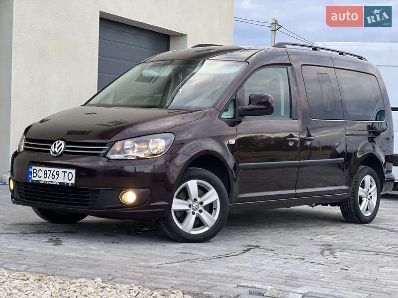 Минивэн Volkswagen Caddy 2010 в Львове