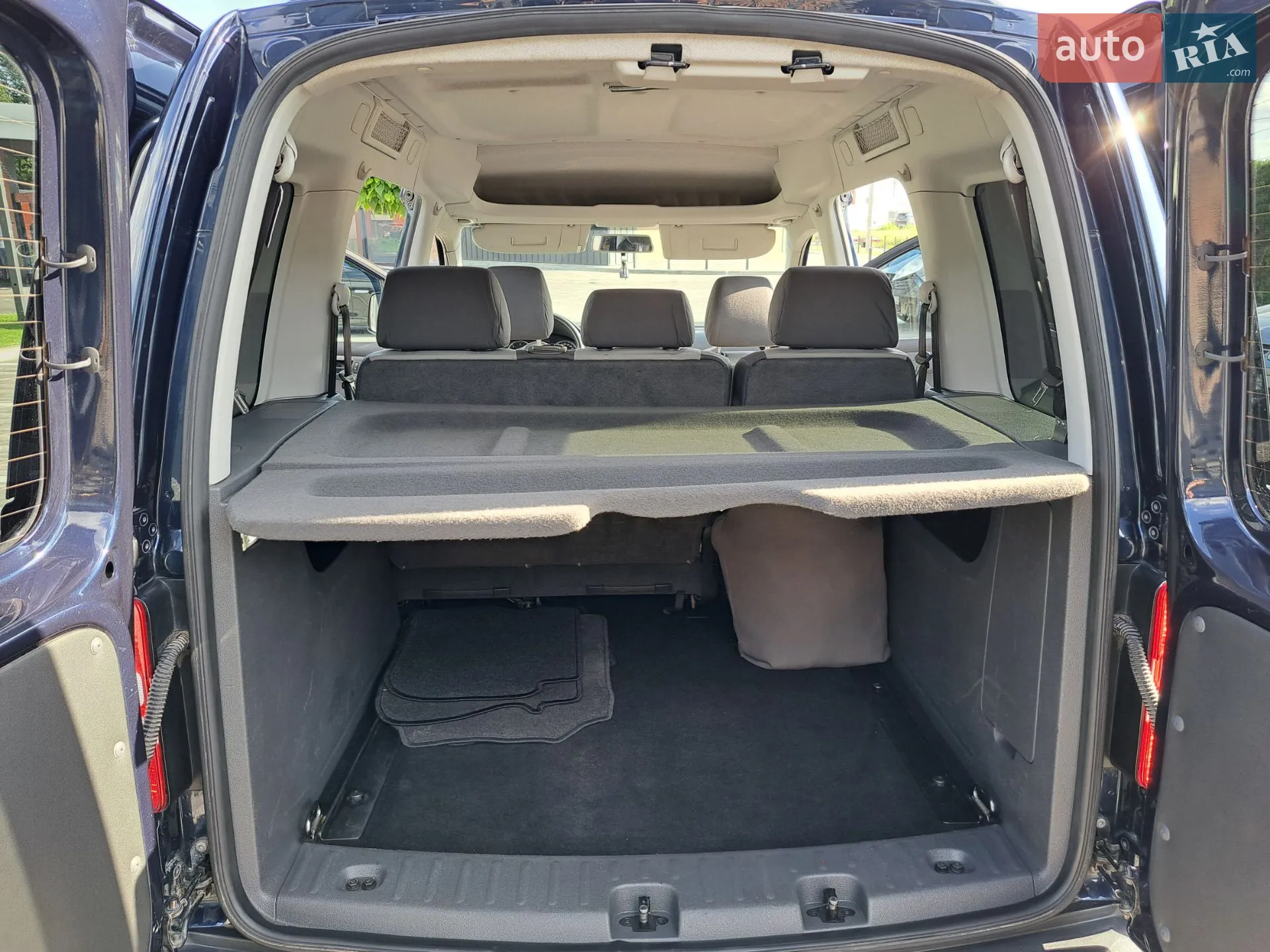 2011 Volkswagen Caddy - мініатюра 14