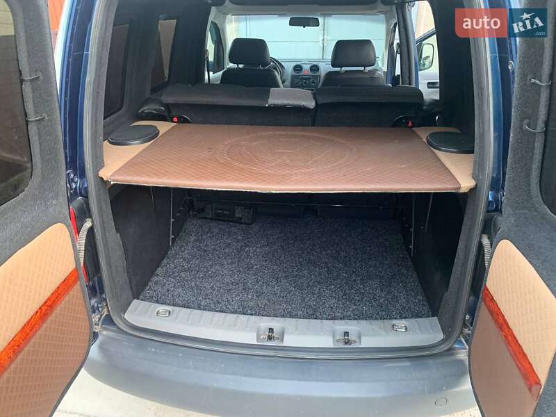 Минивэн Volkswagen Caddy 2006 в Чорткове