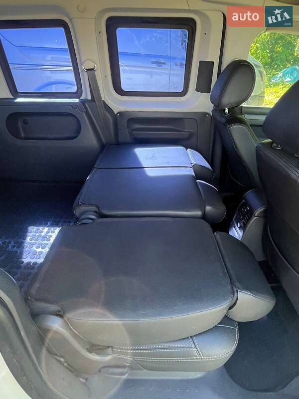 Мінівен Volkswagen Caddy 2007 в Дмитрівці