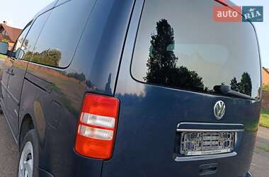 Минивэн Volkswagen Caddy 2011 в 