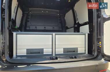 Грузовой фургон Volkswagen Caddy 2021 в 