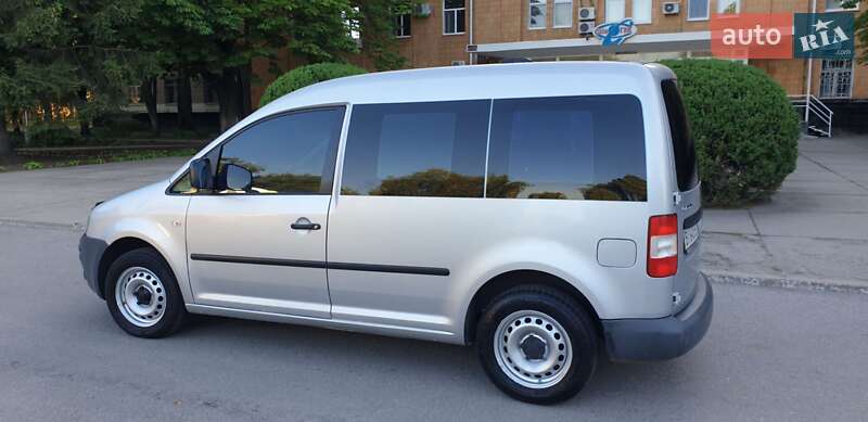 Volkswagen Caddy 2009