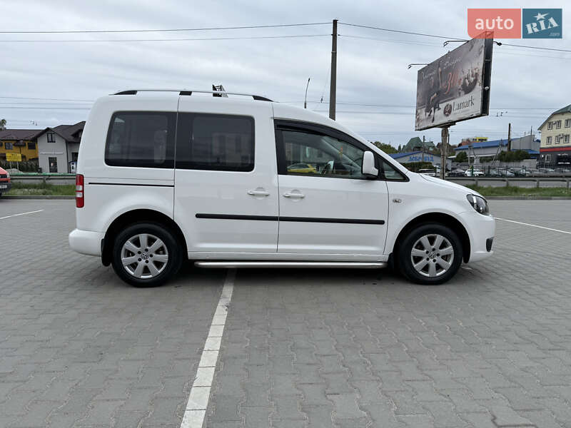Минивэн Volkswagen Caddy 2015 в Луцке