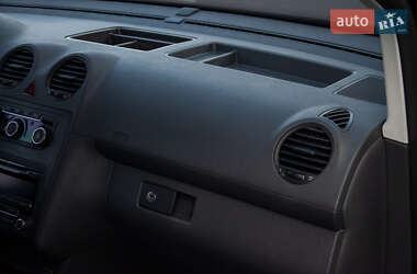 Грузовой фургон Volkswagen Caddy 2011 в 