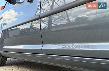 Минивэн Volkswagen Caddy 2010 в 