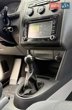 Минивэн Volkswagen Caddy 2010 в 