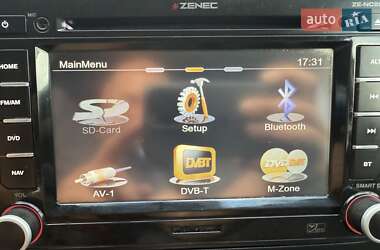 Минивэн Volkswagen Caddy 2010 в 